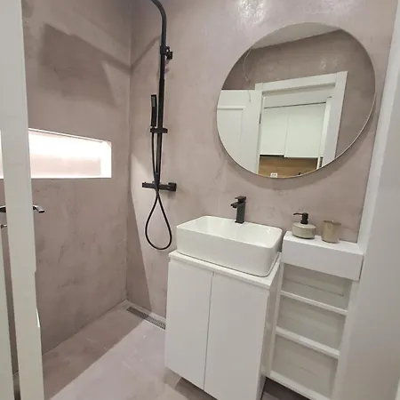 Comfy Studio In Tirana Exterior photo